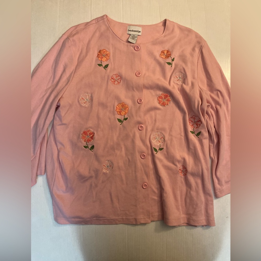 Breckenridge pink floral cardigan xl